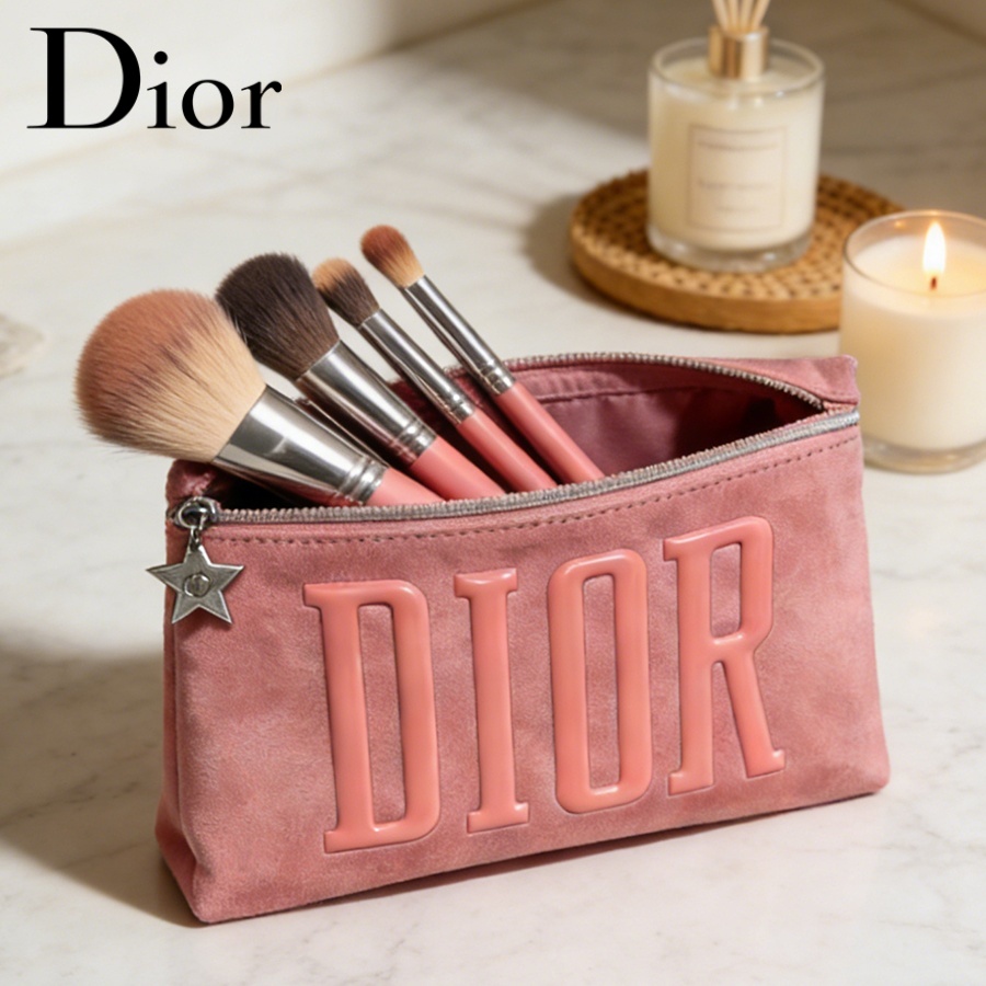 Dior’s Bag Pink Velvet Cosmeti - огляд і ціна Luxury Skincare Samples