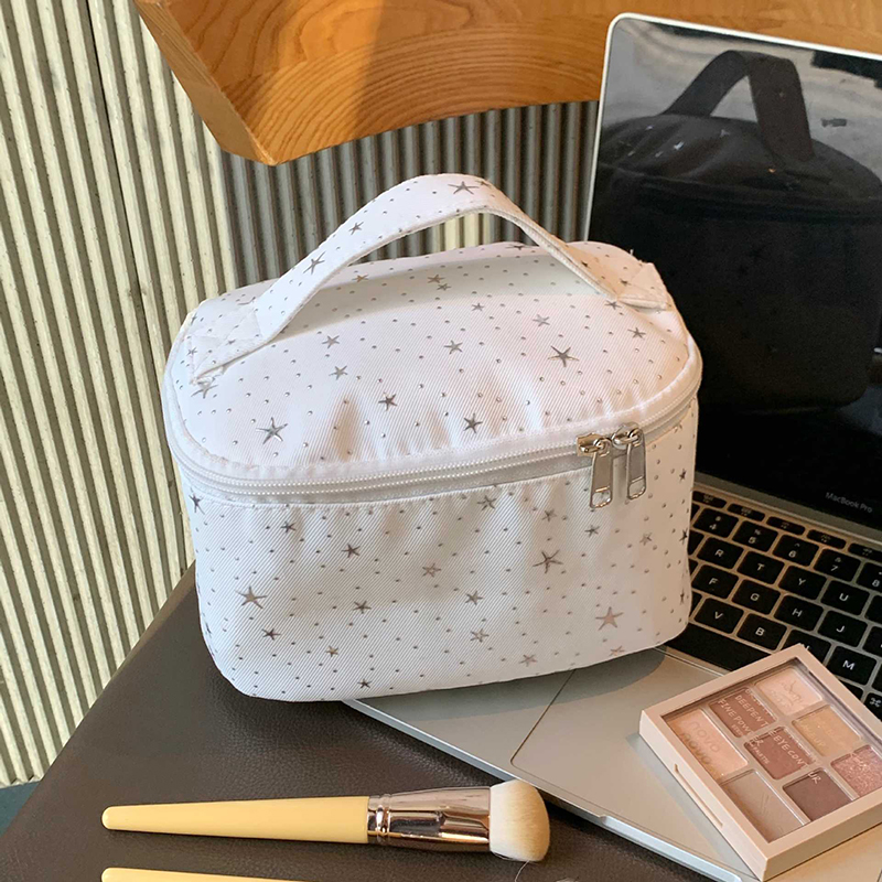 Zipper Cosmetic pouch Large Ca - огляд і ціна Luxury Skincare Samples