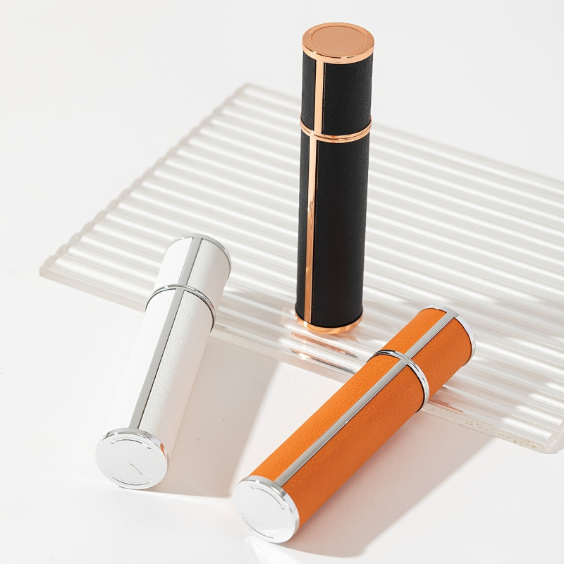 Luxury Leather Wrapped 10ml Gl - огляд і ціна Luxury Skincare Samples