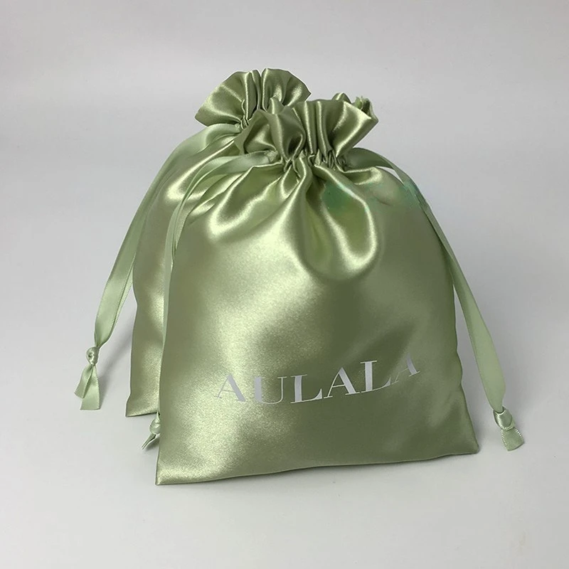 Custom Print Logo Satin Jewelr - огляд і ціна Luxury Skincare Samples